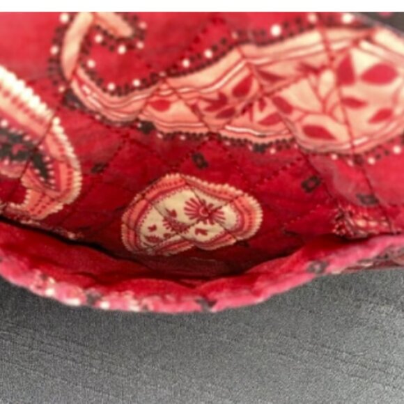 Jordan Accessories NYC Pink Paisley Handbag with Wallet attached inside. 10x10 - Picture 5 of 9